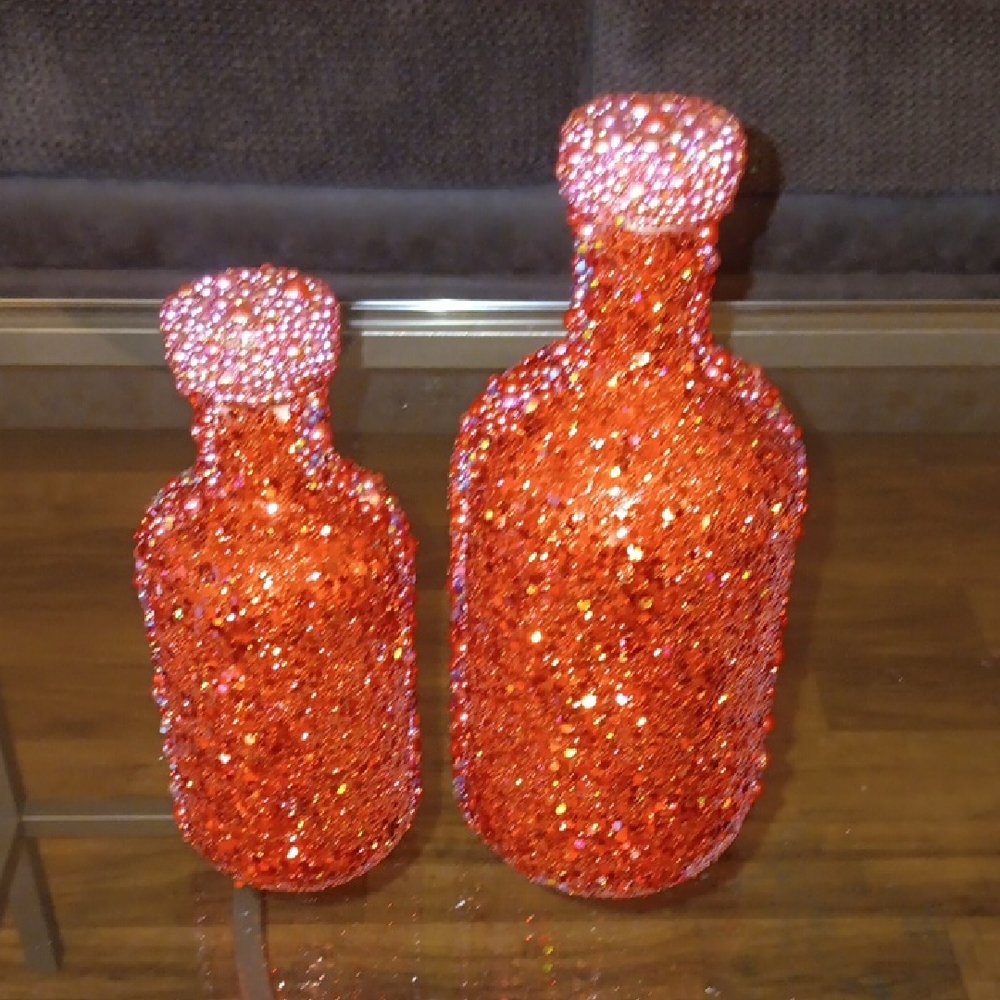 Sparkling RED GLITTER Decorative Bottles BY CHANBURSAI